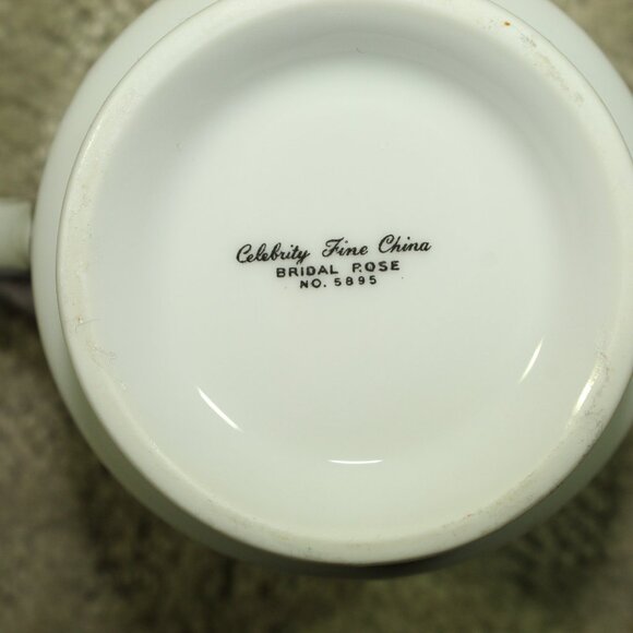Vintage Celebrity Fine China Bridal Rose Tea Coffee Footed Cup & Saucer Set - Picture 8 of 8
